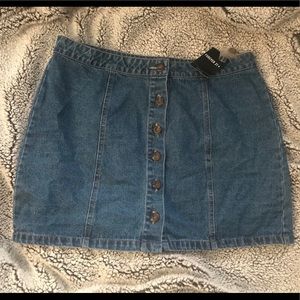 Denim skirt